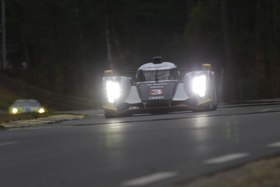  Audi R18 TDI Ultra Le Mans 24hr 2011 года  (фото 95 из 108)